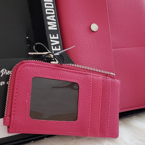 Steve Madden Card Case and Travel Pouch Gift Boxed Set NWT - Picture 7 of 14